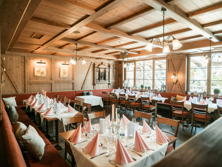 Schmankerlstube im Happinger Hof